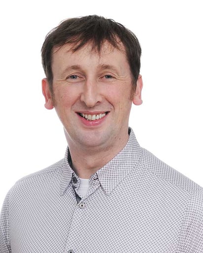 Dr Ruairi Friel